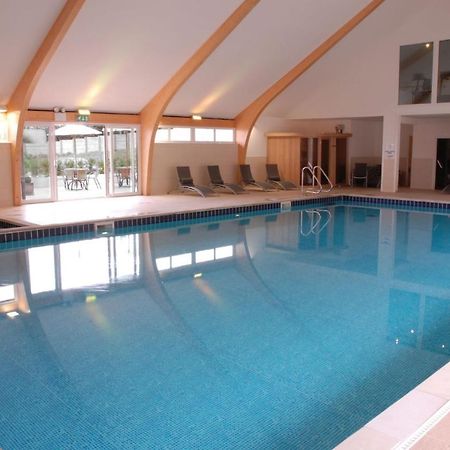 Skylark Sleeps 8 Private Hot Tub & Dogs Welcome Nr Padstow, Resort Pool Bar & Watersports St Columb Major Exteriér fotografie
