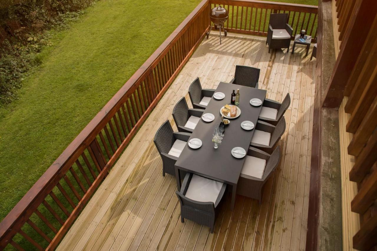 Skylark Sleeps 8 Private Hot Tub & Dogs Welcome Nr Padstow, Resort Pool Bar & Watersports St Columb Major Exteriér fotografie